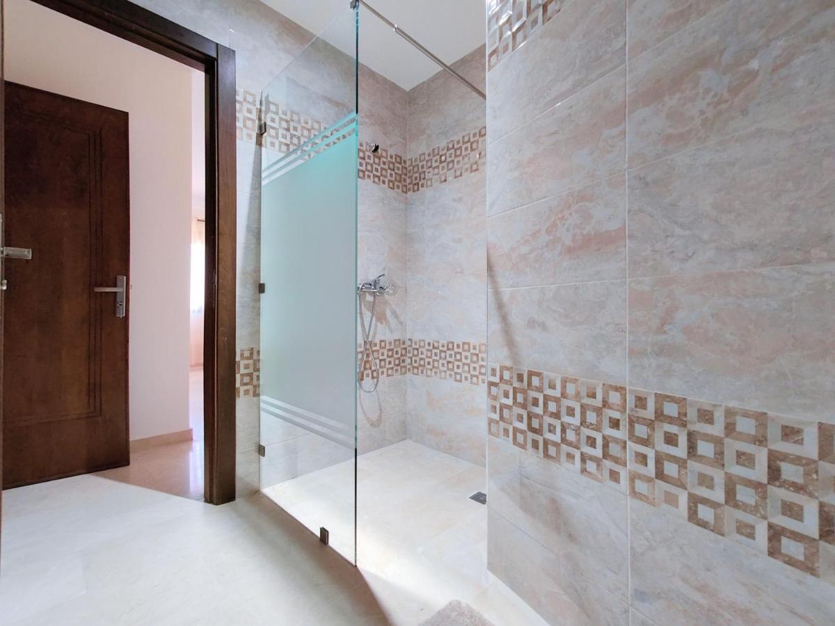 Appartment In Tanger City Center - 5Min To The Beach - Free Parking Tânger Exterior foto